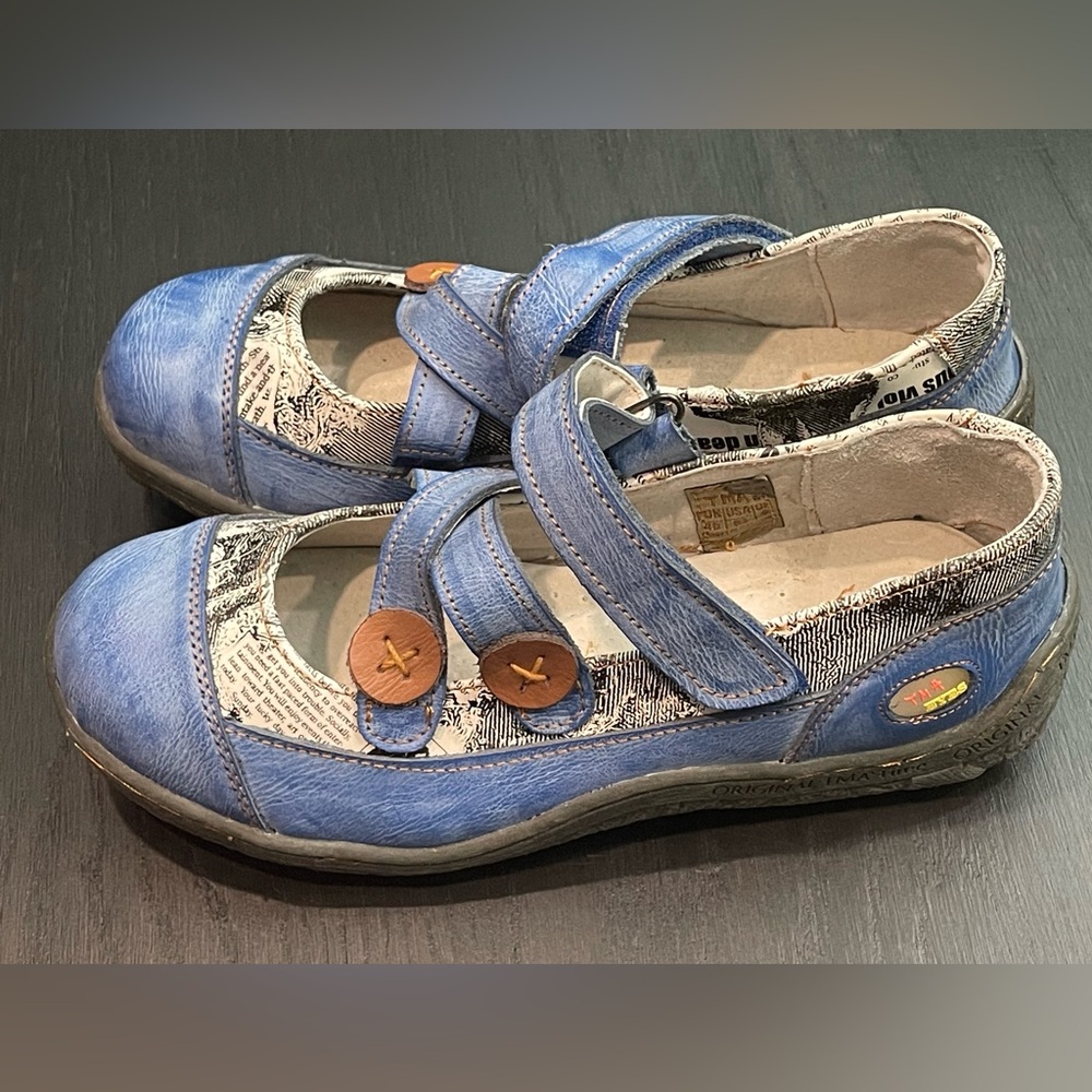 Blue Women's Mary Jane Shoes